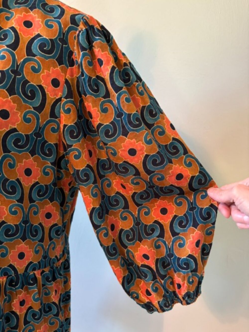 THML Blue/Orange Geometric Floral Tiered Mini Dress Balloon Sleeves Size Medium - Picture 4 of 13